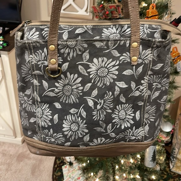 Floral Patterned Black and Brown Myra  Bag - Picture 4 of 10
